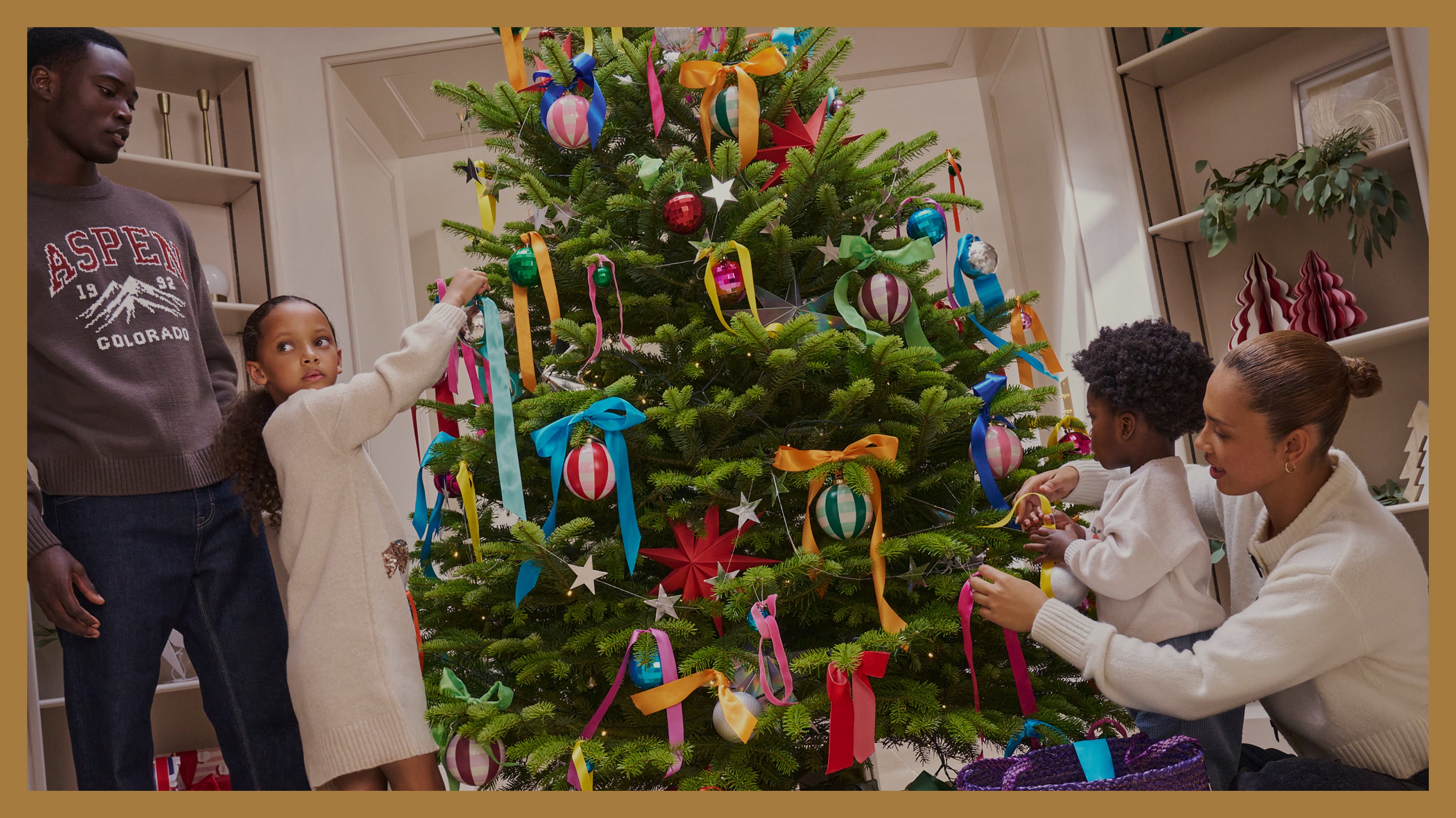 STEP INTO CHRISTMAS - DT